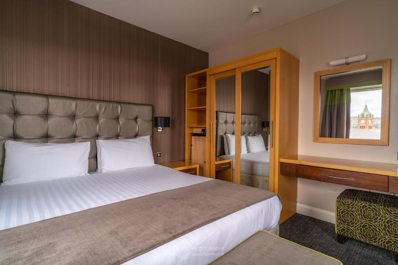 City Hotel Londonderry Eksteriør bilde